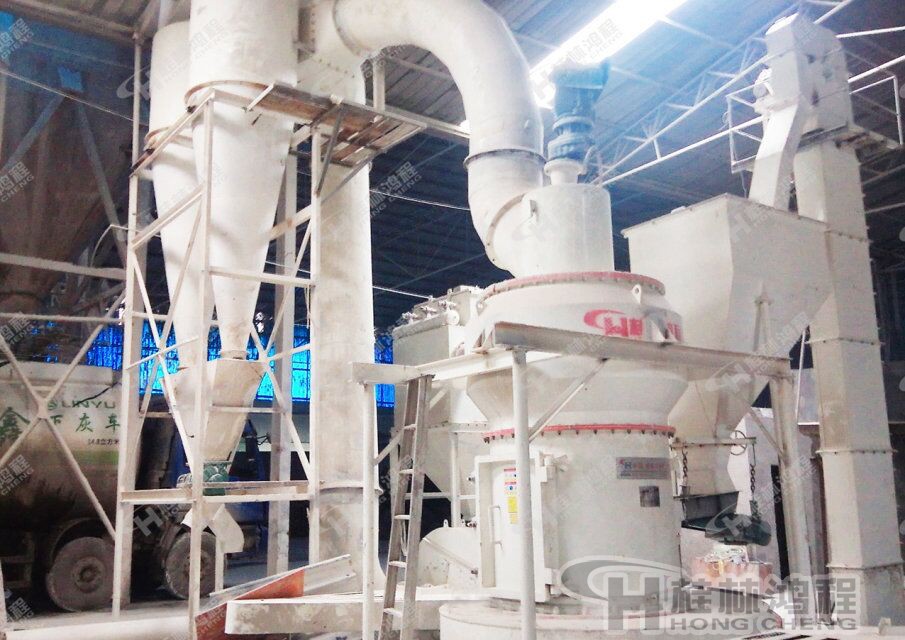 新型高效雷蒙磨粉機，200目活性炭，小型活性炭生產設備，活性炭整套生產設備