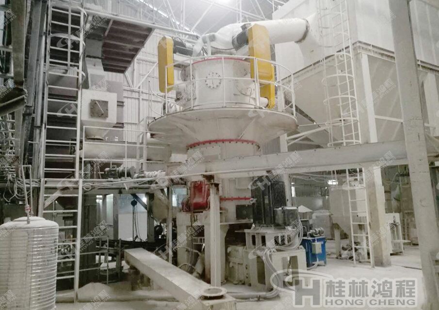 高純石英砂磨粉機推薦設備,桂林鴻程環保磨粉機,HLMX超細立式磨粉機 HLMX1100高純石英砂磨粉機推薦設備,桂林鴻程環保磨粉機,HLMX超細立式磨粉機