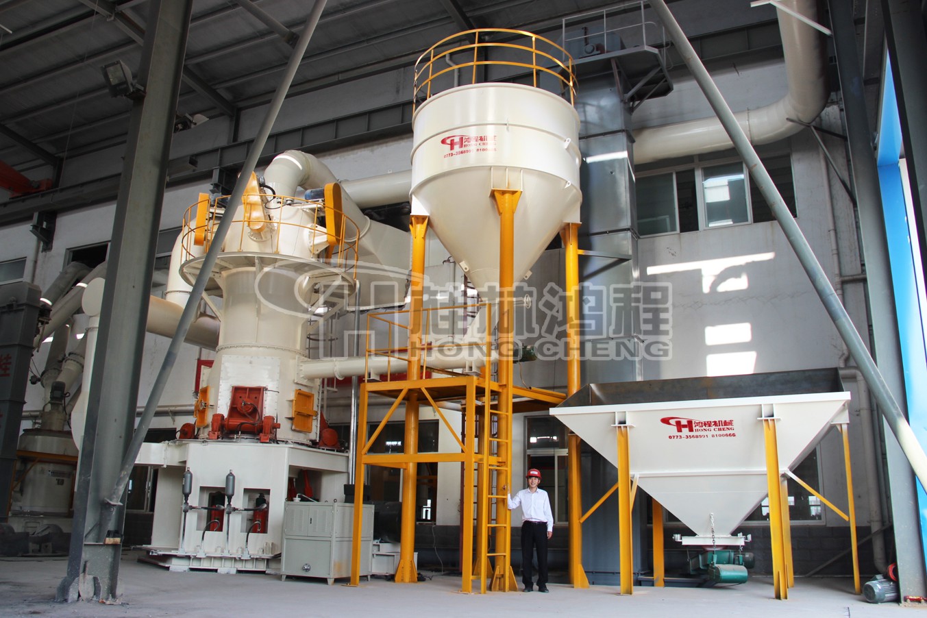 碳酸鈣生產(chǎn)線立磨全套磨粉機設(shè)備配置有那些,石灰石磨粉機,立磨,雷蒙磨,超細磨粉機