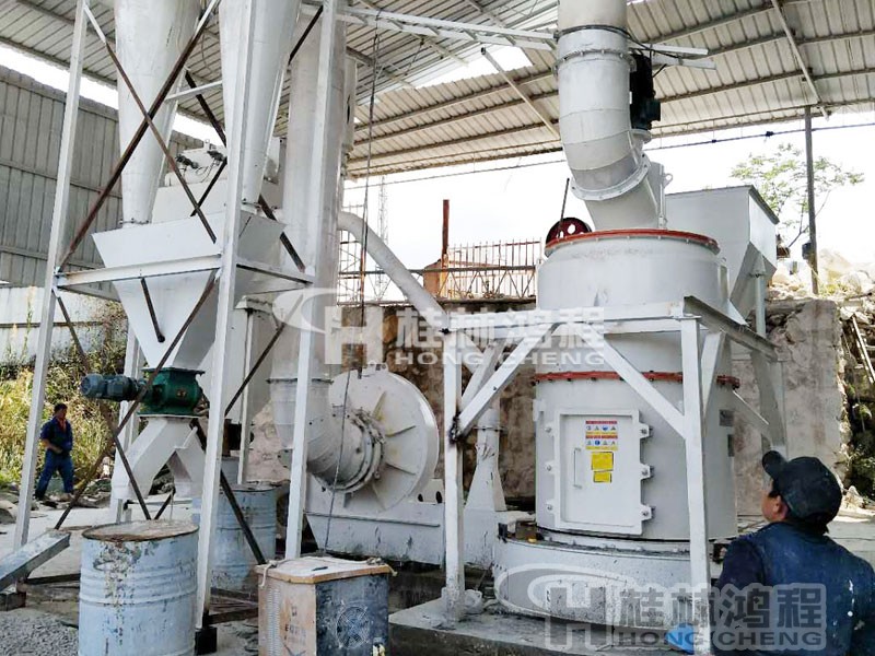800目滑石粉磨粉機(jī)HCH超細(xì)環(huán)輥磨粉機(jī) HCH1290玄武巖超細(xì)微粉磨設(shè)備 HCH超細(xì)環(huán)輥磨粉機(jī)